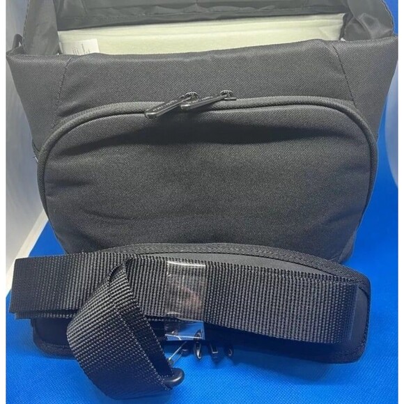 DSLR Brand New Camera bag by Amazon Basics Black adjustable strap multi- compart - Picture 4 of 11